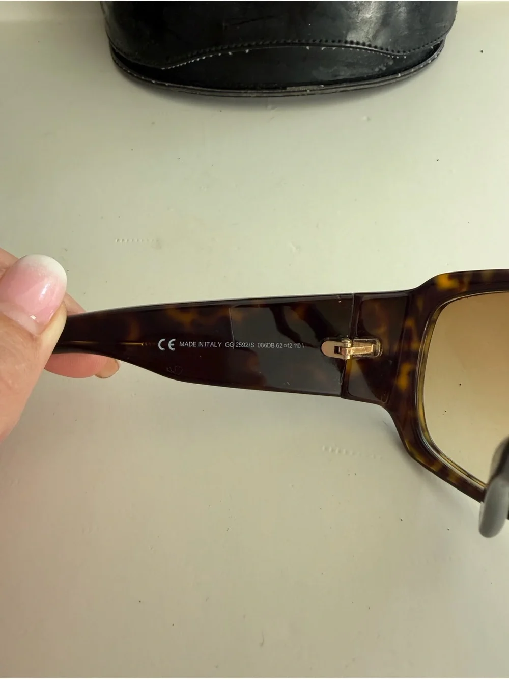 Gucci Brown Tortoiseshell Frame Sunglasses with Brown Gradient Lenses